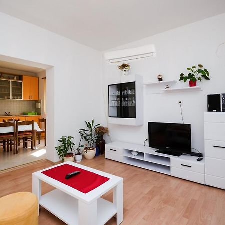 Apartment Ruza Lopar Ngoại thất bức ảnh