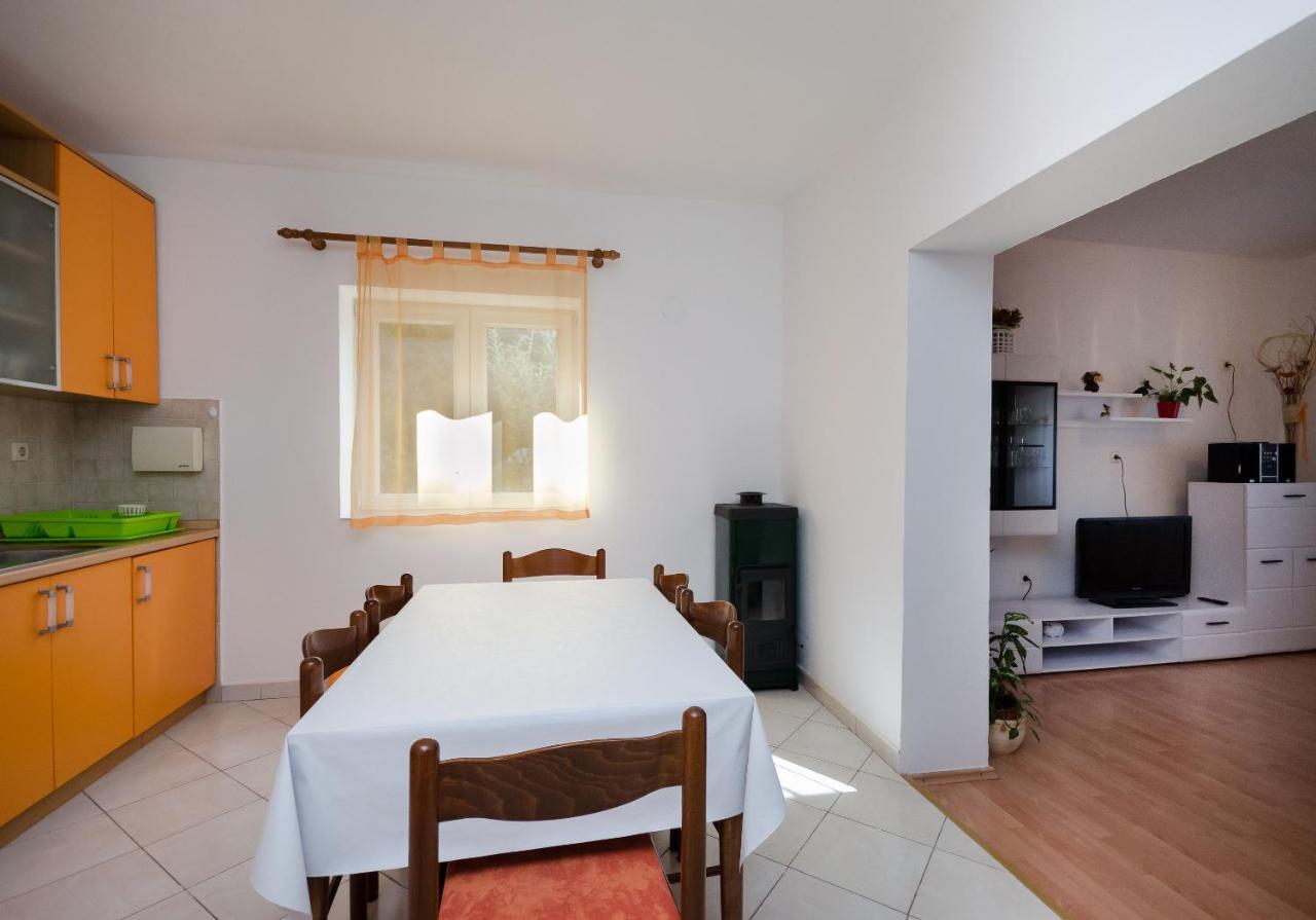 Apartment Ruza Lopar Ngoại thất bức ảnh